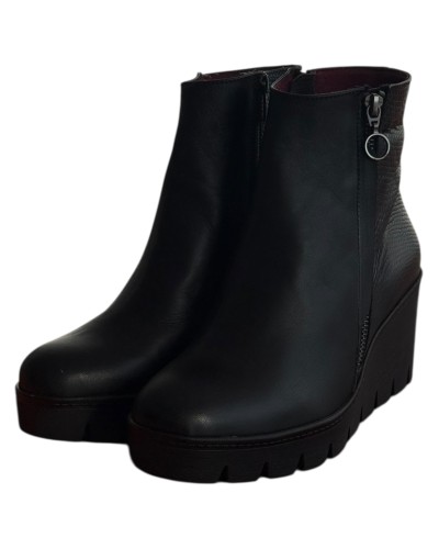 Δερμάτινο Γυναικείo Μποτάκι - F161