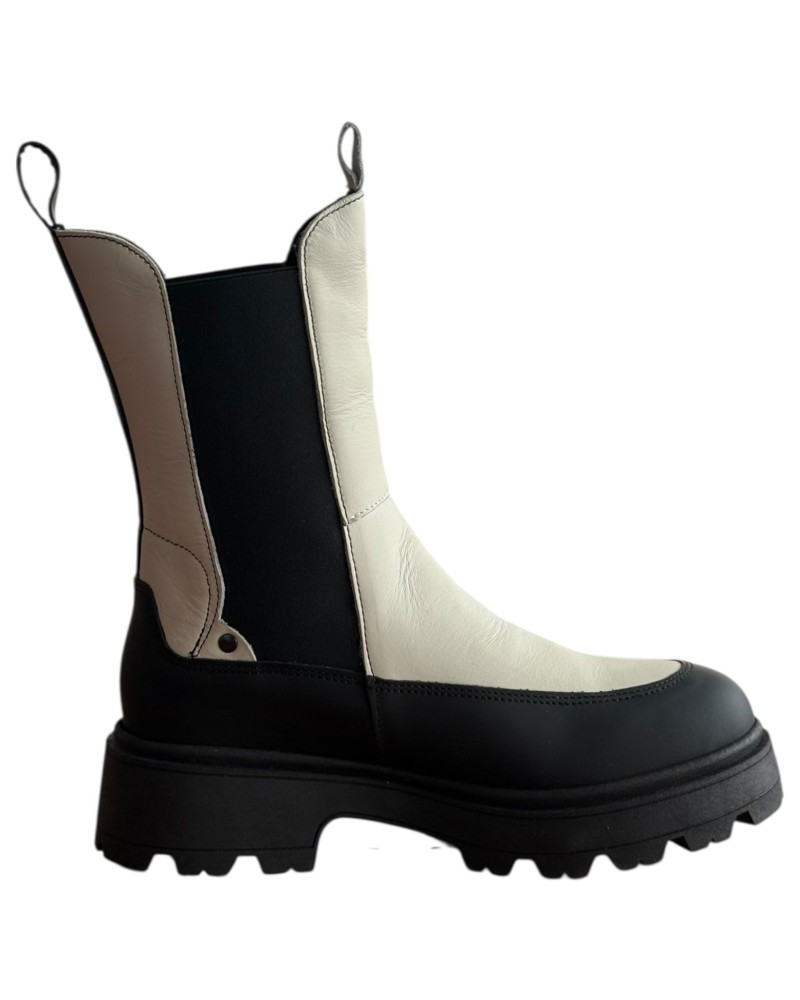 Δερμάτινο Γυναικείo Μποτάκι - F188