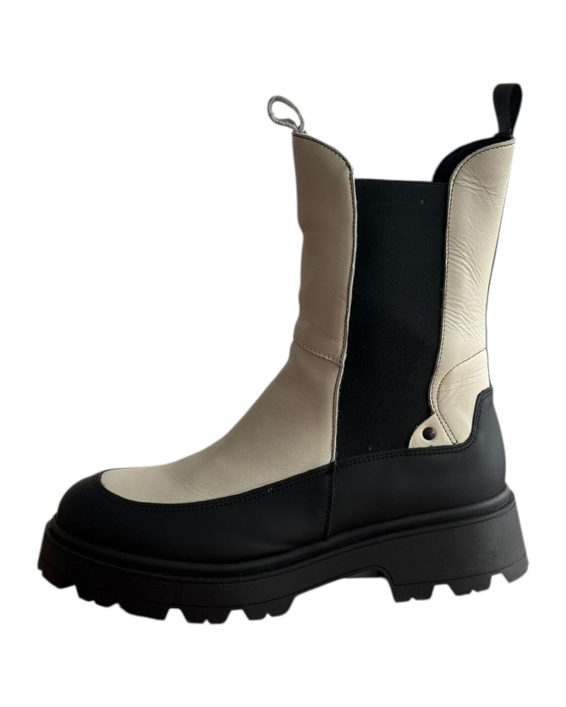 Δερμάτινο Γυναικείo Μποτάκι - F188