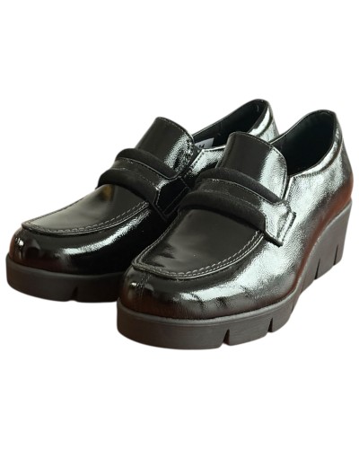  Δερμάτινο Γυναικείo Μοκασίνι - F235