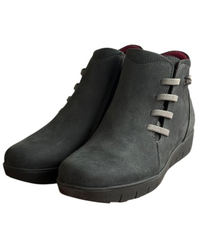 Δερμάτινο Γυναικείo Μποτάκι - F246