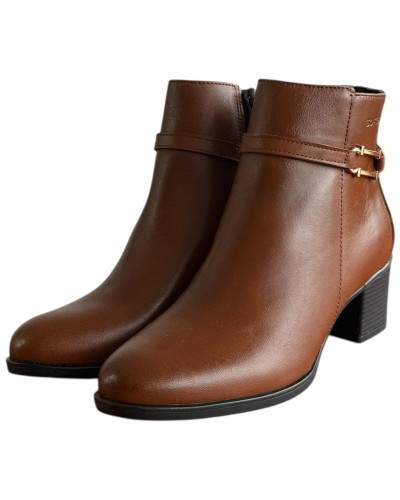 Δερμάτινο Γυναικείo Μποτάκι - F431