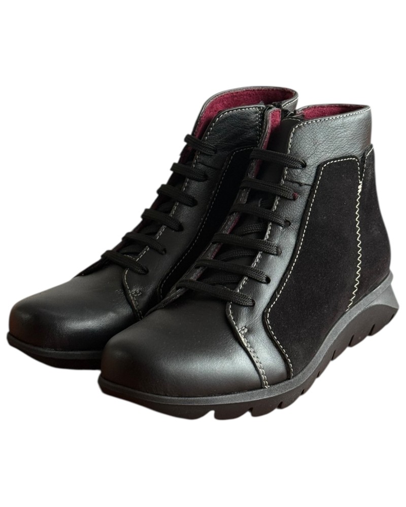 Δερμάτινο Γυναικείo Μποτάκι - F545