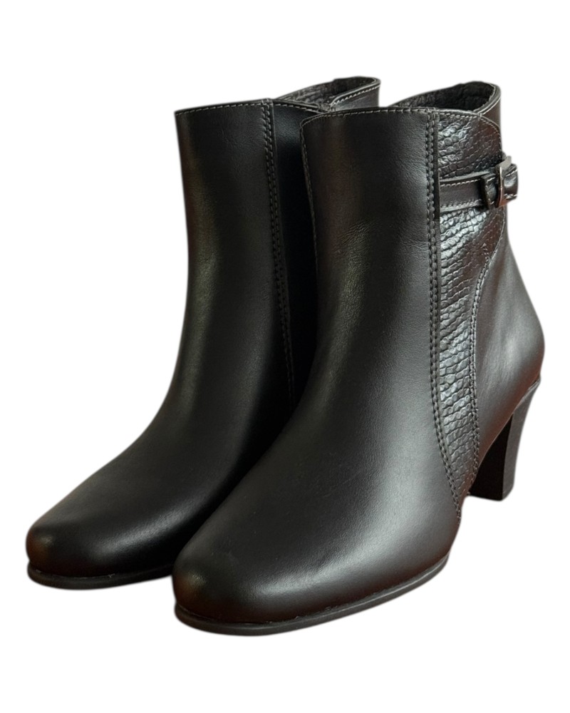 Δερμάτινο Γυναικείo Μποτάκι - F695