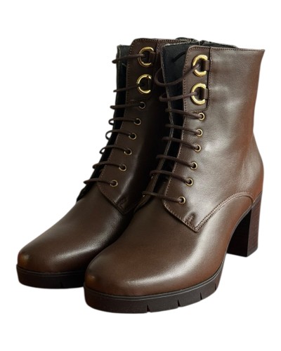 Δερμάτινο Γυναικείo Μποτάκι - F696