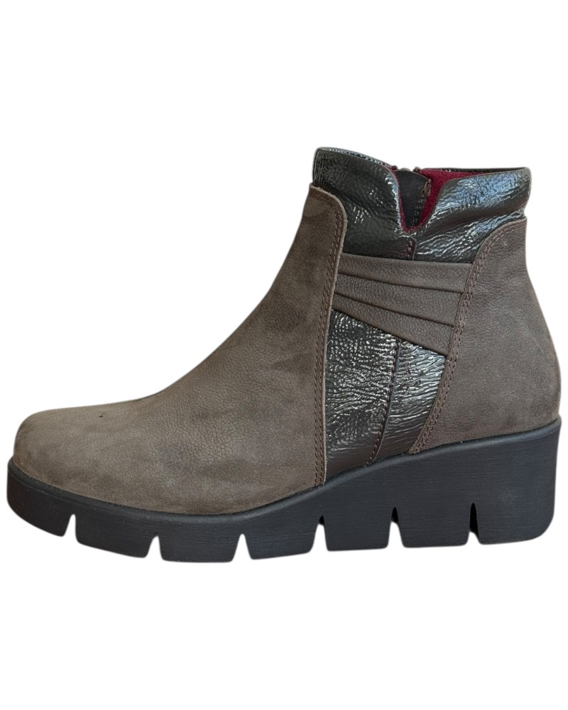 Δερμάτινο Γυναικείo Μποτάκι - F718