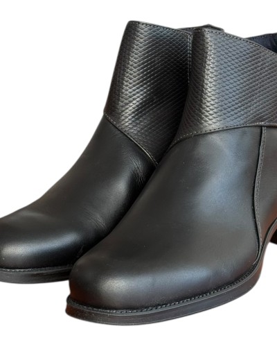 Δερμάτινο Γυναικείo Μποτάκι - F728