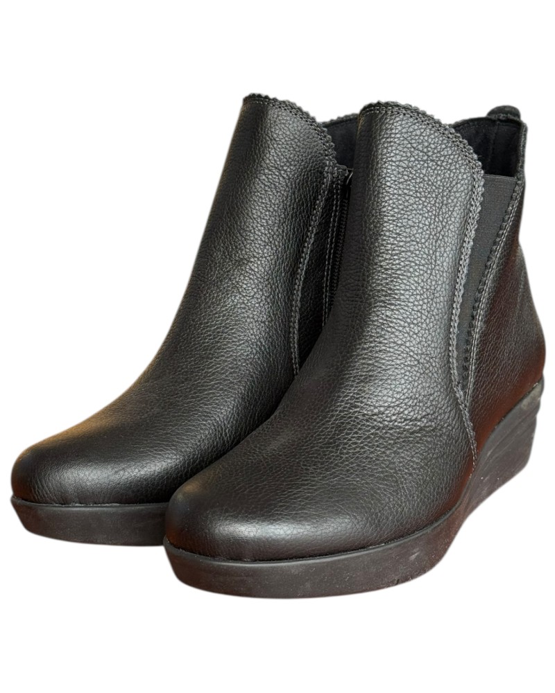 Δερμάτινο Γυναικείo Μποτάκι - F842