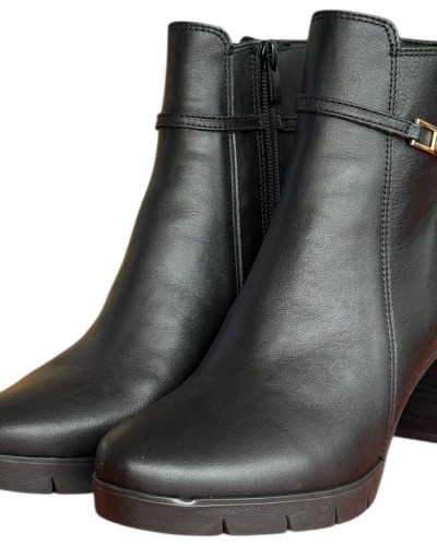 Δερμάτινο Γυναικείo Μποτάκι - F844