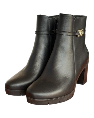 Δερμάτινο Γυναικείo Μποτάκι - F895