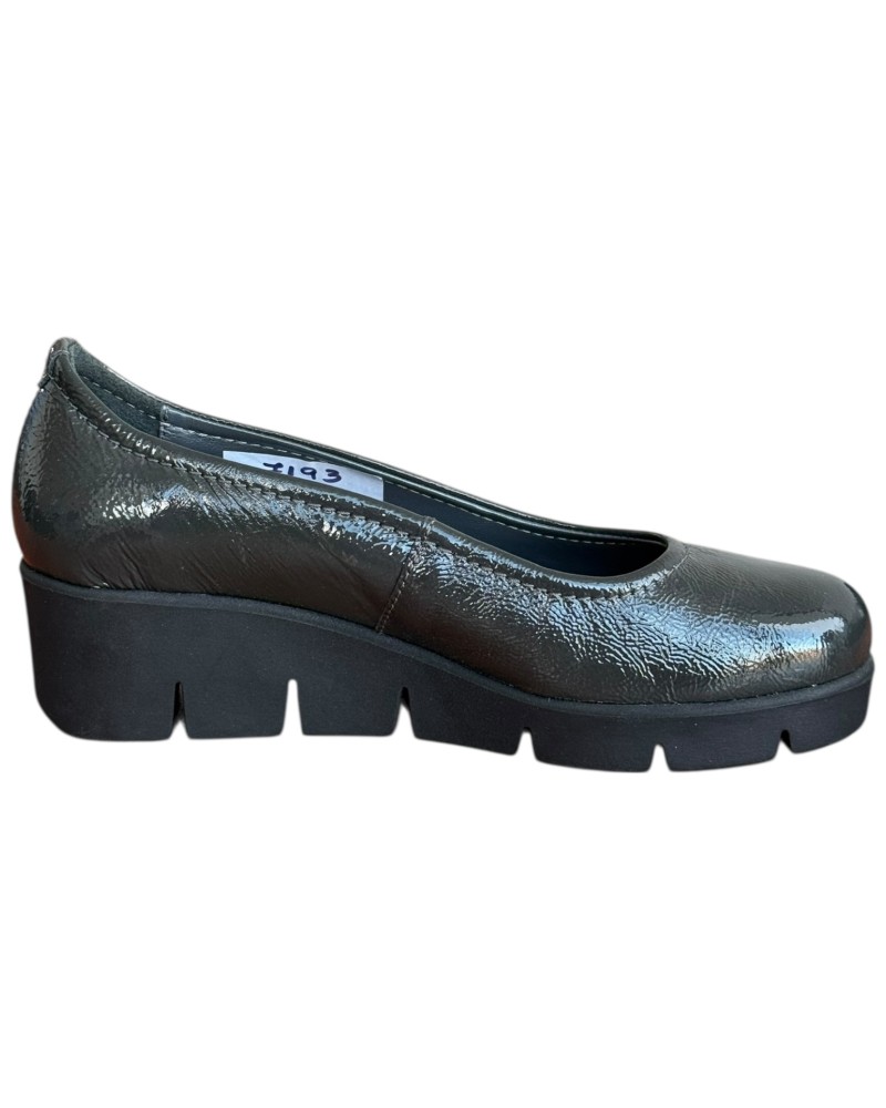 Δερμάτινη Γυναικεία Μπαλαρίνα - F928