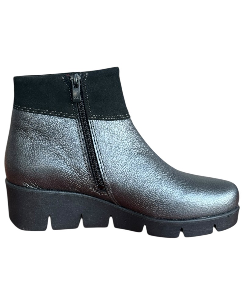 Δερμάτινο Γυναικείo Μποτάκι - F978