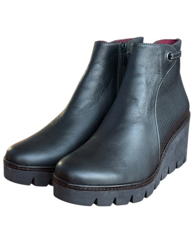 Δερμάτινο Γυναικείo Μποτάκι - F992