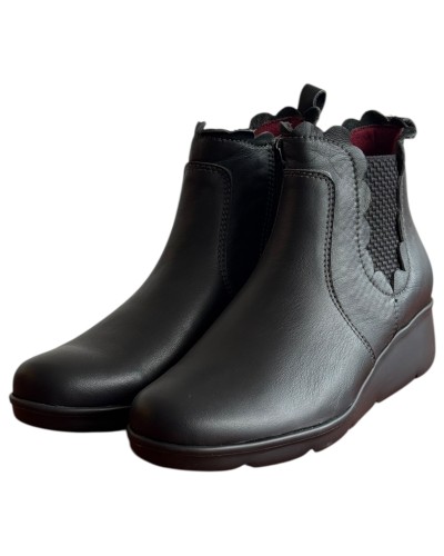 Δερμάτινο Γυναικείo Μποτάκι - M174