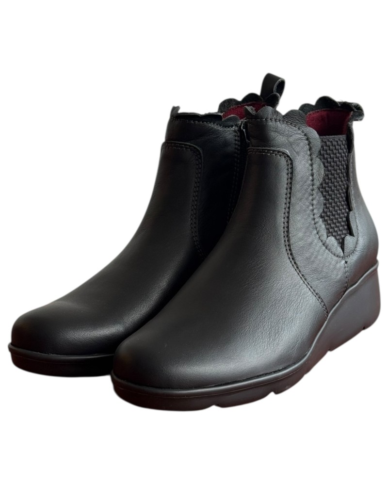 Δερμάτινο Γυναικείo Μποτάκι - M174