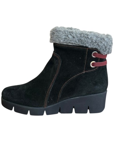 Δερμάτινο Γυναικείo Μποτάκι - M194