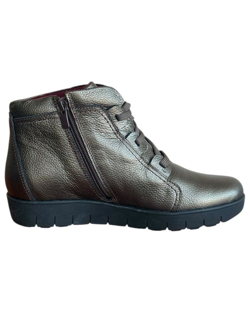 Δερμάτινο Γυναικείo Μποτάκι - M224