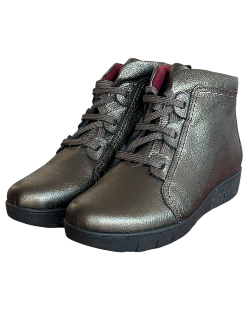 Δερμάτινο Γυναικείo Μποτάκι - M224