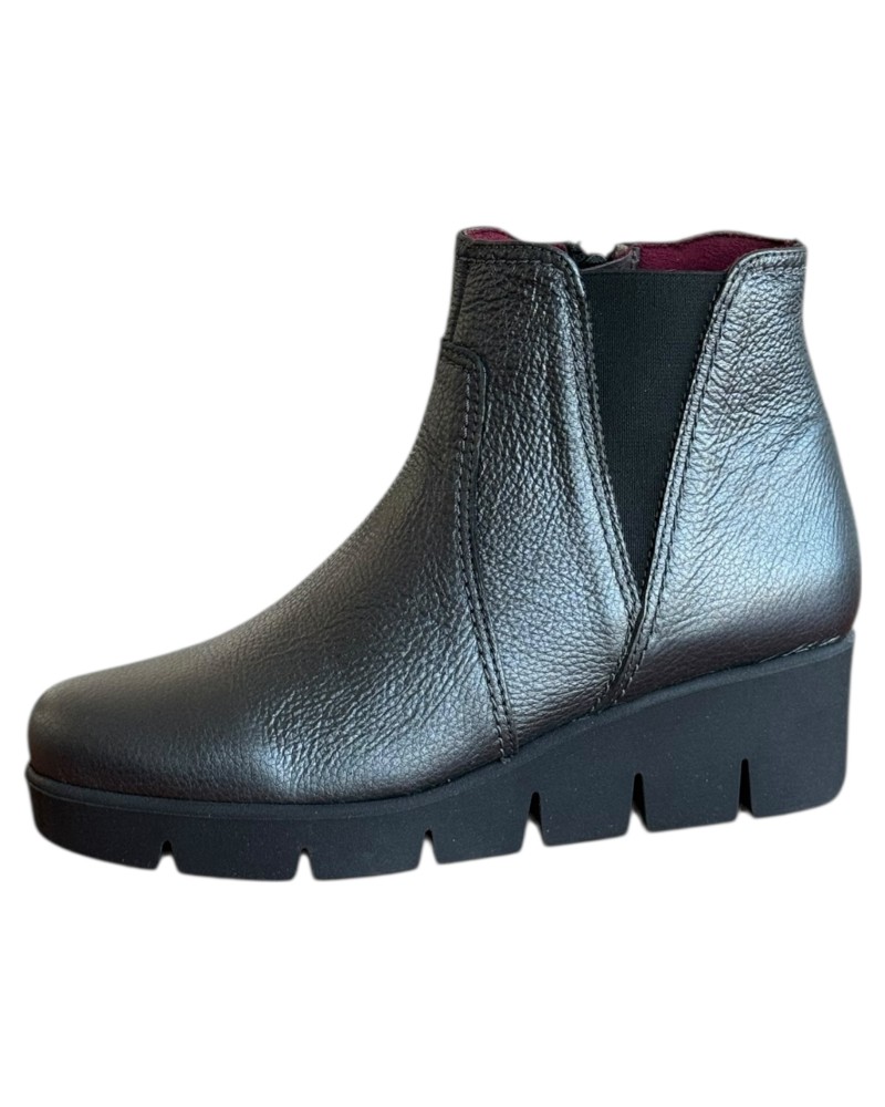 Δερμάτινο Γυναικείo Μποτάκι - M250