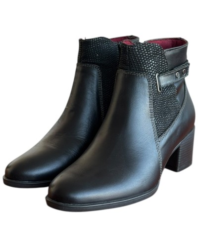 Δερμάτινο Γυναικείo Μποτάκι - M292