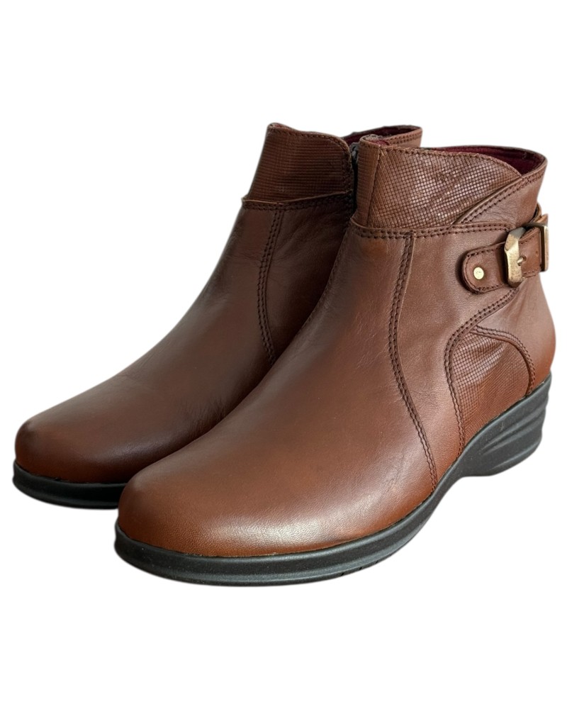 Δερμάτινο Γυναικείo Μποτάκι - M367