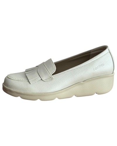  Δερμάτινο Γυναικείo Μοκασίνι - M379