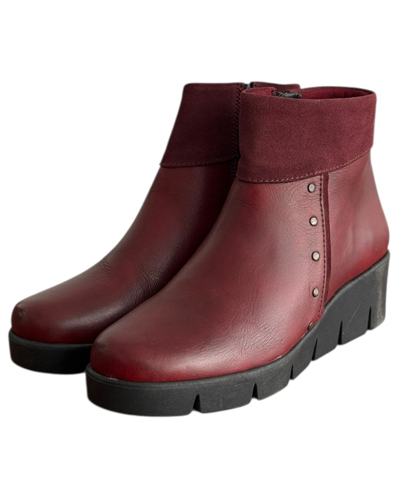 Δερμάτινο Γυναικείo Μποτάκι - M390