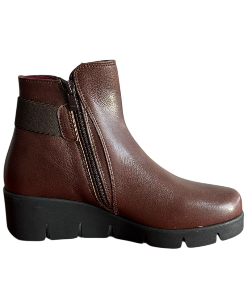 Δερμάτινο Γυναικείo Μποτάκι - M422