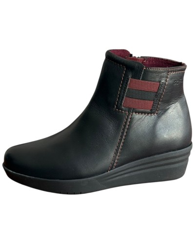 Δερμάτινο Γυναικείo Μποτάκι - M424