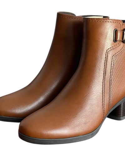 Δερμάτινο Γυναικείo Μποτάκι - M426