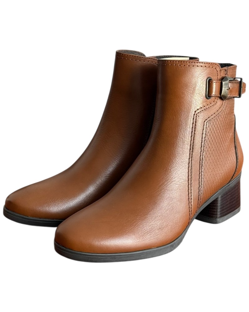 Δερμάτινο Γυναικείo Μποτάκι - M426