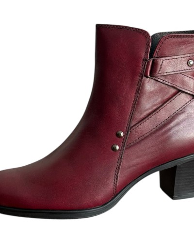 Δερμάτινο Γυναικείo Μποτάκι - M427