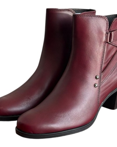 Δερμάτινο Γυναικείo Μποτάκι - M427