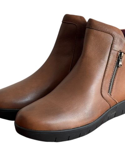 Δερμάτινο Γυναικείo Μποτάκι - M430