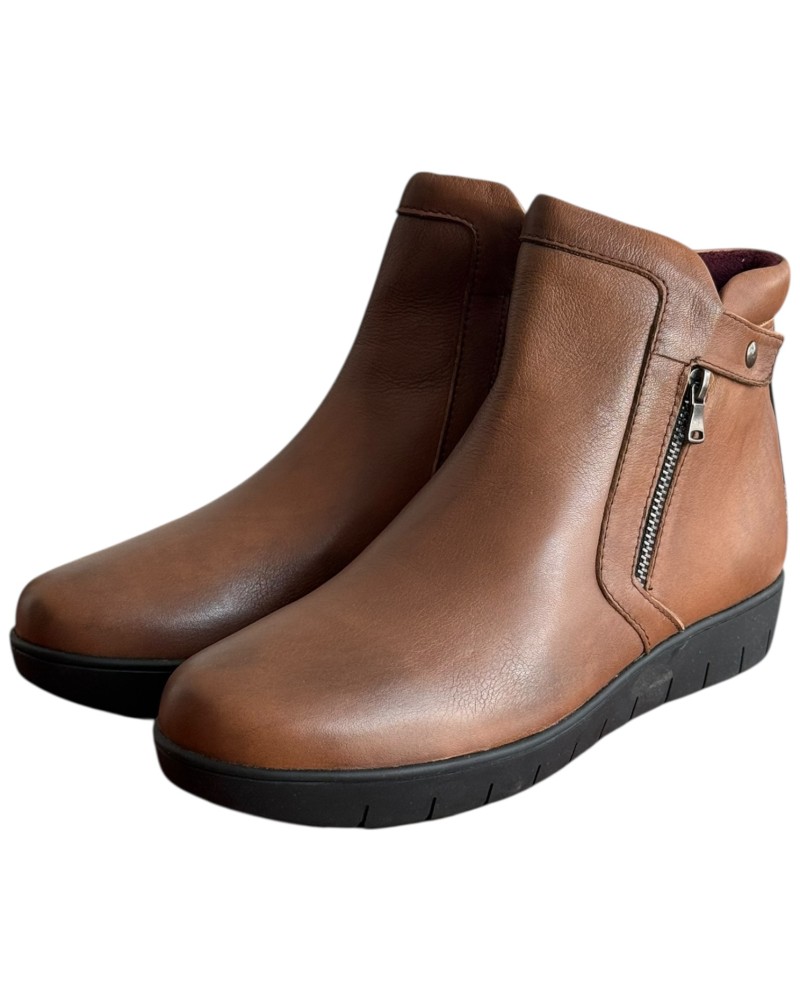 Δερμάτινο Γυναικείo Μποτάκι - M430