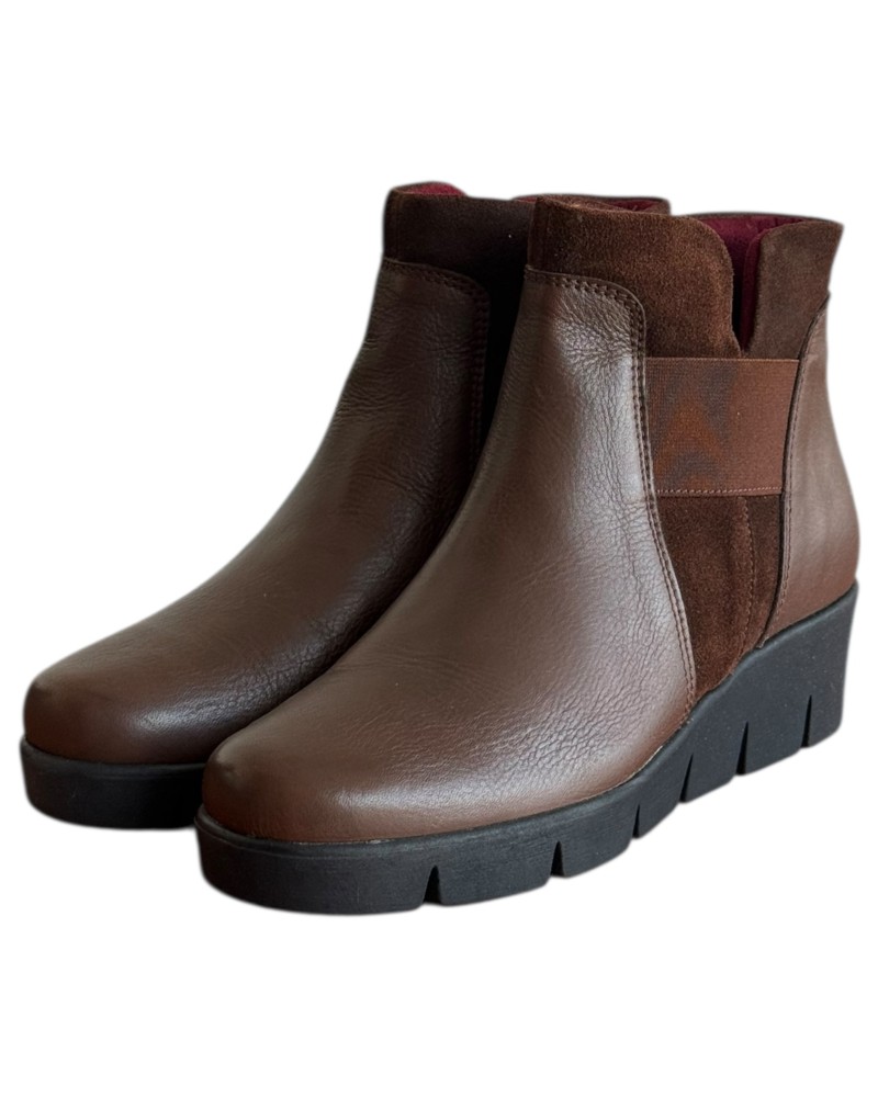 Δερμάτινο Γυναικείo Μποτάκι - M518