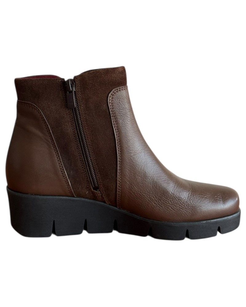 Δερμάτινο Γυναικείo Μποτάκι - M518