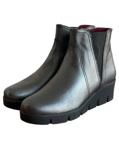 Δερμάτινο Γυναικείo Μποτάκι - M573