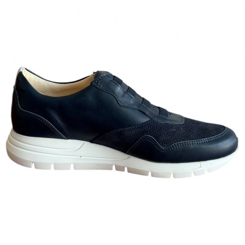 Δερμάτινο Γυναικείο  Sneaker - M582