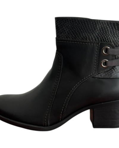 Δερμάτινο Γυναικείo Μποτάκι - M611