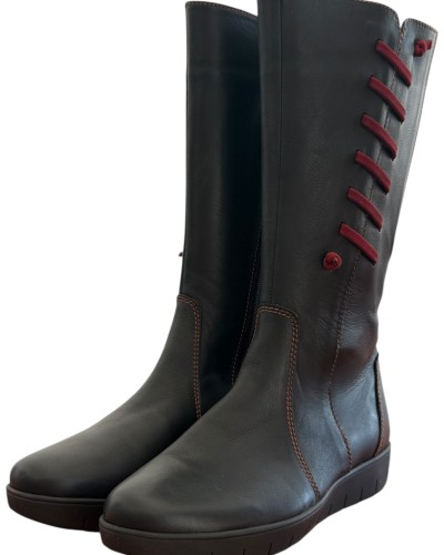 Δερμάτινη Γυναικεία Mπότα - M679