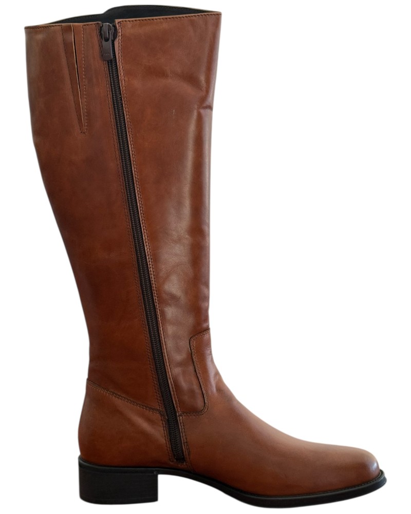 Δερμάτινη Γυναικεία Mπότα - M681