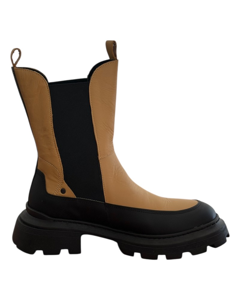 Δερμάτινη Γυναικεία Mπότα - M689