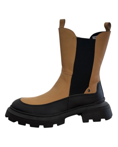 Δερμάτινη Γυναικεία Mπότα - M689