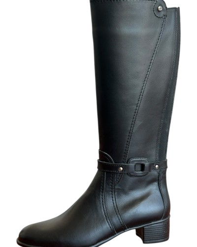 Δερμάτινη Γυναικεία Mπότα - M701