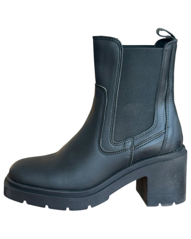 Δερμάτινο Γυναικείo Μποτάκι - N317