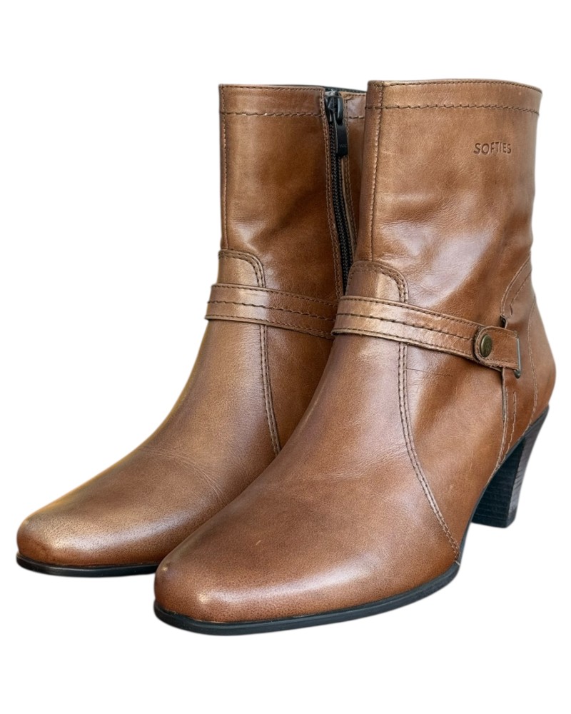 Δερμάτινο Γυναικείo Μποτάκι - N498