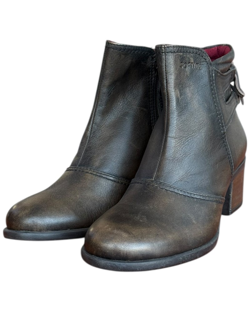 Δερμάτινο Γυναικείo Μποτάκι - N592