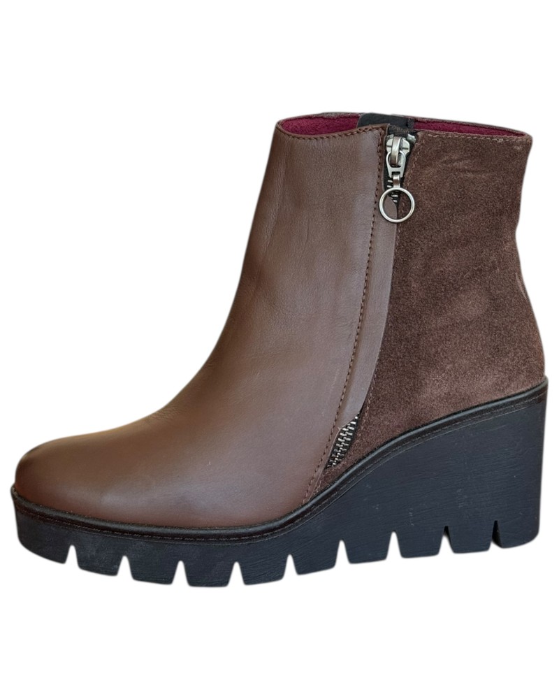 Δερμάτινο Γυναικείo Μποτάκι - N623