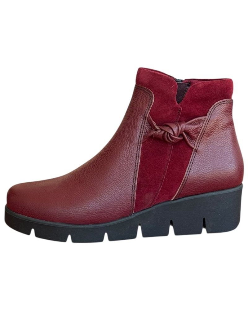 Δερμάτινο Γυναικείo Μποτάκι - N624